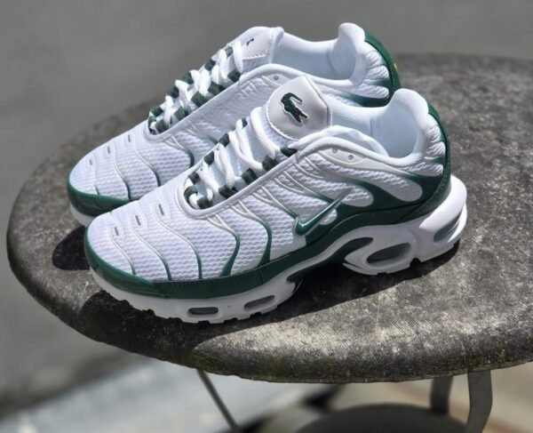 Nike TN  X LACOSTE